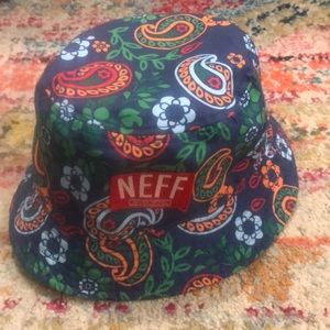 NEFF reversible Bucket Hat!! Great Condition